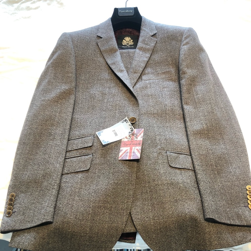 Brown English Laundry 3 piece suit